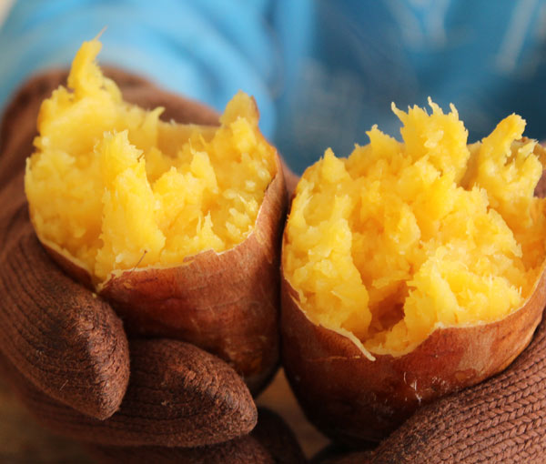 Hand-warming roasted sweet potatoes