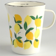 measuring-jug-900-lemons-01