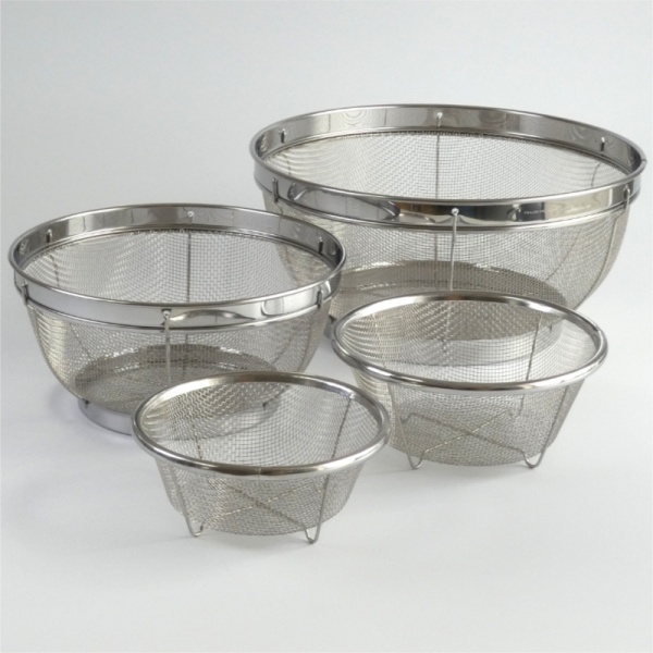 Large and small sets of Japanese metal sieve baskets